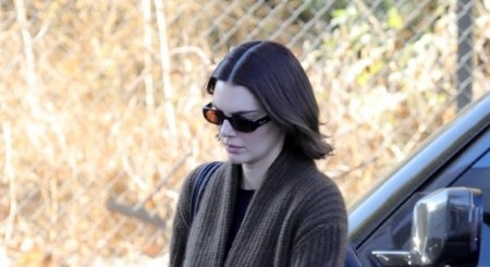 Praktična odeća za zimski dan: Zauzete žene će obožavati spoj udobnog džempera i helanki, a obuća je šlag na torti