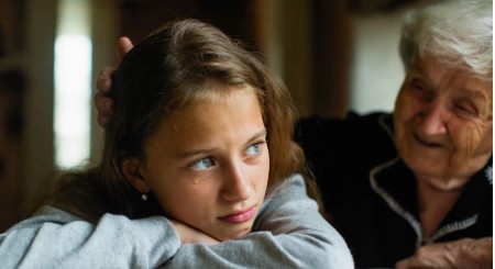 Poslala sam ćerku kod svekrve na vikend: Dete mi se vratilo drugačije, pobesnela zbog onoga šta joj je baba uradila