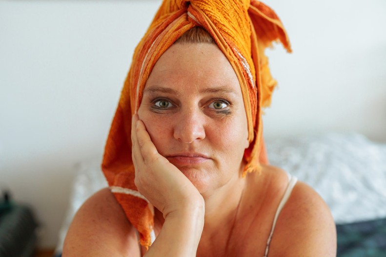 Prestanite sa agresivnim trljanjem, možete samo napraviti problem: Evo najjednostavnijeg načina da uklonite vodootpornu maskaru, ali i sve druge koje se teško skidaju