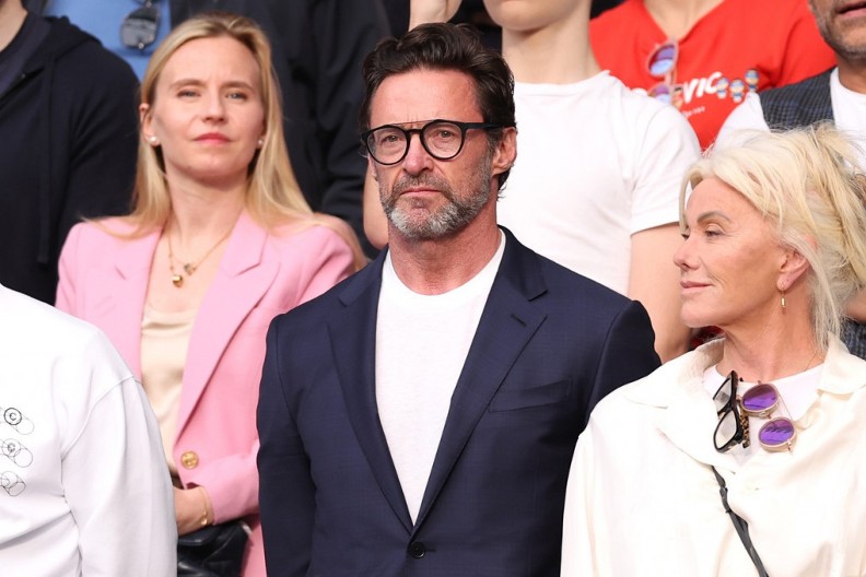 Au! Kakvo telo, kakav stas, žene od-le-pi-le: Hju Džekman pokazao izvajano telo u 56. godini, mlađi muškarci mogu samo da mu zavide