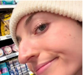 Žena joj je dobacila komentar na račun njenog nosa usred prodavnice: Devojčina reakcija se prepričava, ono što je usledilo raspametilo je mnoge