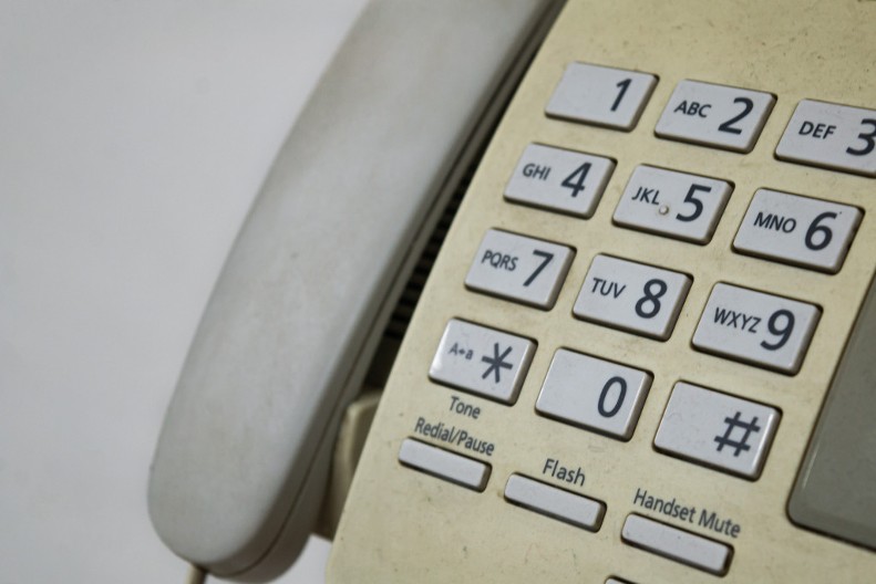 Dva načina ste možda i koristili, ali treći vam nikada ne bi pao na pamet: Evo kako da očistite doslono svu požutelu plastiku u kući