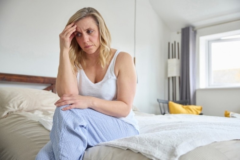 Simptomi koje žene starije od 40 nikako ne smeju da ignorišu: Izgledaju "bezazleno", a zapravo mogu biti vrlo opasni