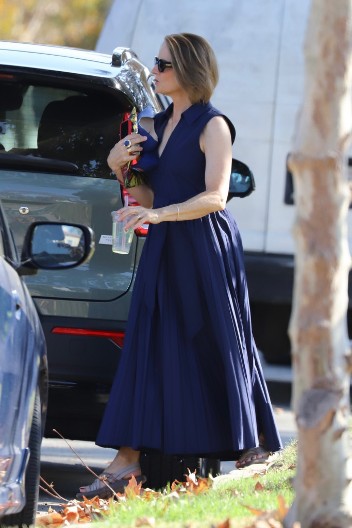 Skoro ceo život je provela u strahu: Sa 62 godine više je nije briga šta će ko da misli, pred celim svetom priznala ko je osvojio njeno srce