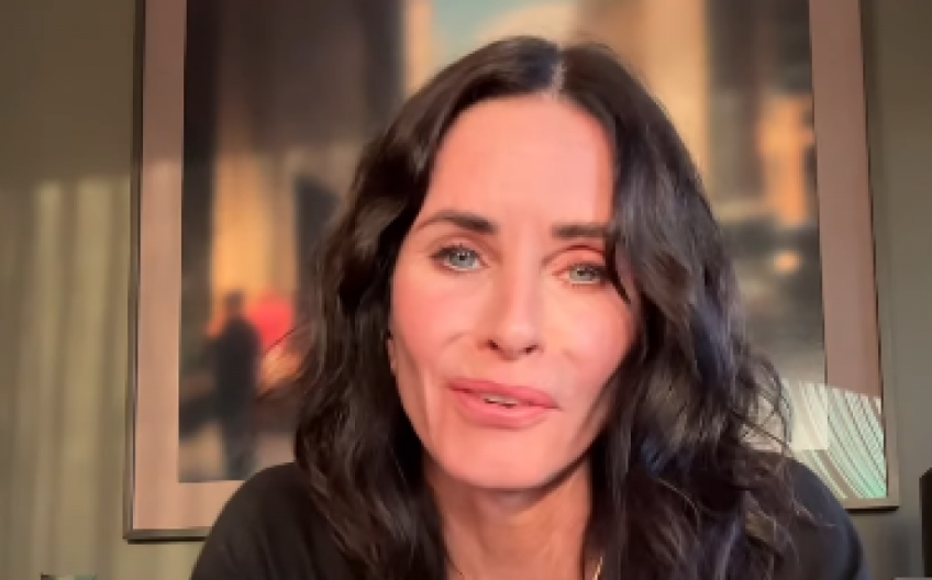 Torba za praktične žene: Ima prostora za apsolutno sve, nije nimalo glomazna, a boja je ekstremno zahvalna