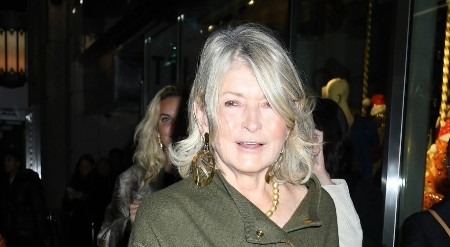 Martin kaput je idealan za prelaznu sezonu: Neverovatno lep i topao, a najbolje od svega ćete otkriti kada ga zakopčate