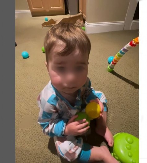 Naš sin je bio potpuno zdrav do 8. meseca: Lekari kažu da će živeti još par godina, ima bolest za koju nikad niko nije čuo!