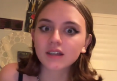 Naručila ogrlicu sa Temu-a, ali kad je stigao paket zanemela je od užasa: Umesto prelepog nakita, videla pravu grozotu!