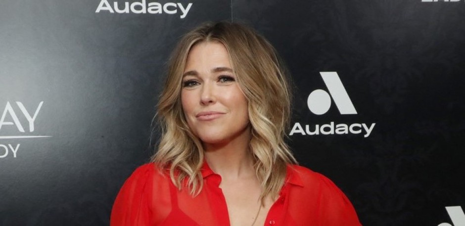 ,,To je bio veoma mračan period": Pevačica zbog kobne bolesti prošla kroz živi pakao, a ovaj simptom je definitivno bio najgori