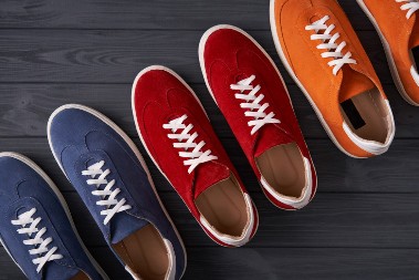 Nikada u veš mašinu: Postoji samo jedan način da očistite patike od prevrnute kože, nećete potrošiti ni kap vode