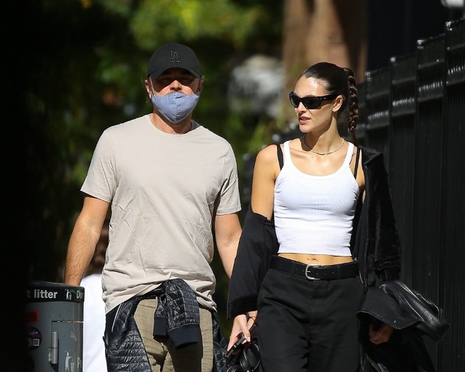 Leonardo Dikaprio se ženi? Holivudski miljenik odgovorio na glasine o veridbi 24 godine mlađe manekenke, sada je sve jasno