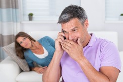 Švalera ćete lako prepoznati: Ne padajte na slatke reči, muškarac koji vara uvek izgovara ove fraze