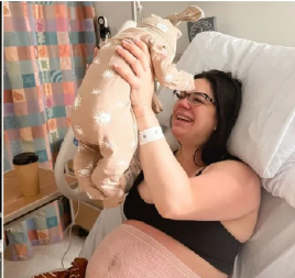 Rodila je petoro dece nepoznatim ljudima: Govore joj da iskorišćavaju njeno telo, a ona obožava kad ostane u drugom stanju