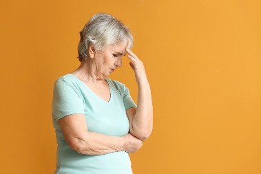 Neurolog upozorava: Na jedan simptom demencije niko ne obraća pažnju, a javlja se tokom svakodnevnih radnji