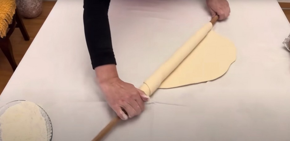 Evo kako se pravilno razvlače kore za pitu: Sabiha otkrila u čemu je caka, samo ovako će biti savršeno hrskave i punog ukusa