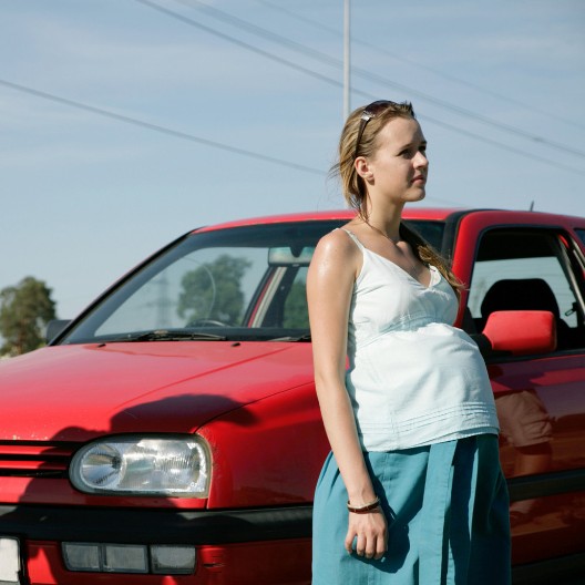 Umesto radosti zbog porođaja, mlada žena je očajna: "Roditelji mi uništavaju sreću"