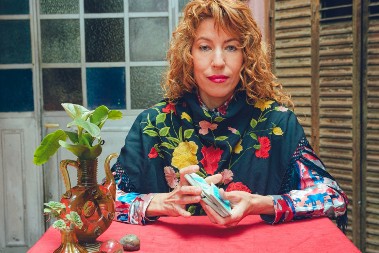 Jezivo upozorenje stručnjakinje za tarot: Ako vam se dešava ovih 5 stvari, na vas je bačen urok