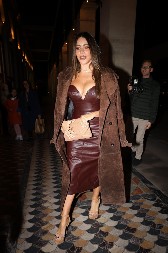 Sve žene u Parizu su bile ljubomorne na Sofiju Vergaru: Shvatićete i zašto kada vidite u čemu je prošetala