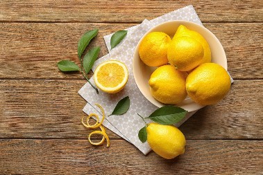 Genijalan trik uz koji se limun ne suši:  Ostane sočan i svež mesec dana, žene su oduševljene!