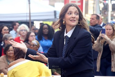 Na pragu šeste decenije: Glumica jedva čeka da napuni 50, ono što brine sve žene u Srbiji je za nju besmislica, a evo i zašto