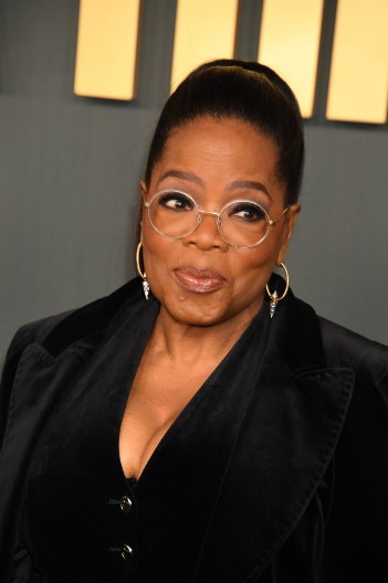 Osuli paljbu po slavnoj voditeljki, osudili je najstrašnije: Evo kako je Opra Vinfri smršala 50 kilograma, sve se razotkrilo