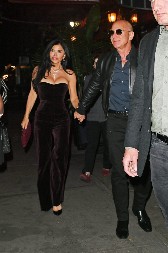 Žene rođene u ova 4 astro znaka privlače bogate muževe: Magneti su za luksuz, moćni frajeri ih samo saleću