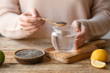Potopite ih u vodu: Ove semenke momentalno osvežavaju i vraćaju energiju, idealne za vrele dane