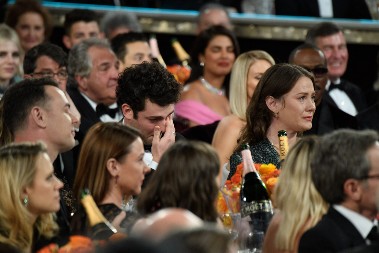 "Sve puno psećeg izmeta, frižider prazan, a onda su krenule batine...": Slavni glumac se prvi put oglasio nakon stravičnih memoara njegove ćerke - "sve je istina"