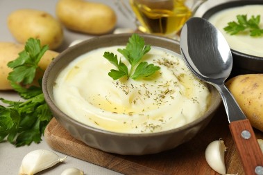 Ceo život pogrešno pravite pire i zato ima grudvice: Kuvar otkriva da krompir ne treba da se kuva, samo tako će biti savršeno kremast!