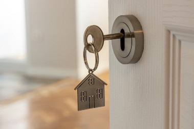 Sreća, uspeh, otvaraju im se "vrata života": Ova 2 znaka Zodijaka biće najuspešnija u februaru 2025. godine