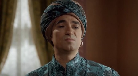 Svi ga znaju kao Zumbul-agu, danas ga niko ne bi prepoznao: Mišićav, prezgodan, žene lude za njim, a kako i ne bi kada ovako izgleda