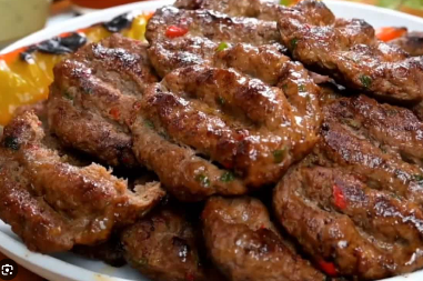 Ukus više neće biti običan, nego skup, pravi domaćinski: Dodajte ovo u faširane šnicle i dobićete najbolje jelo na svetu