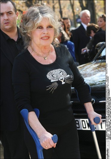 Čuvena Brižit Bardo hospitalizovana: Morala je na hitnu intervenciju, njeno stanje je zabrinjavajuće!