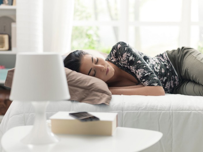 Stručnjak za spavanje objašnjava zašto nije dobro spavati na desnoj strani: "Samo ako imate ovaj problem"