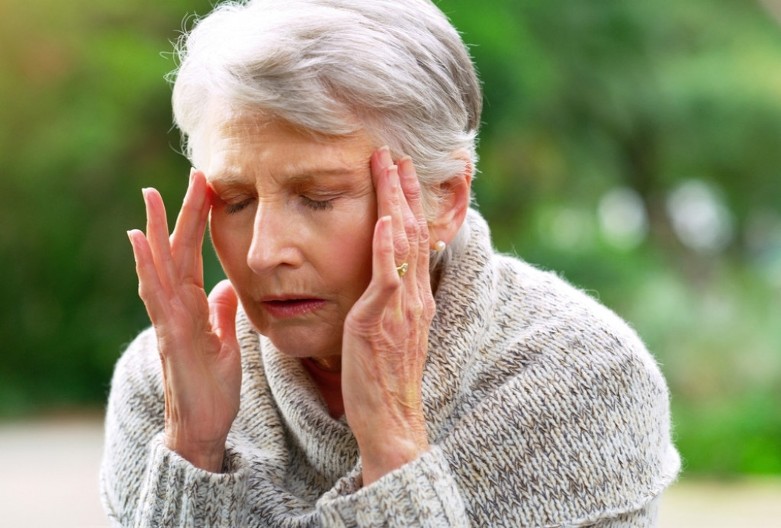 Mnogi ih ne primete: Ove promene mogu biti rani simptomi demencije, nije samo pamćenje