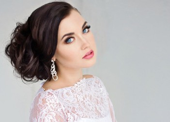 Najzahtevnije mlade se rađaju u ova 3 astro znaka: Od fonta na pozivnicama do boje salveta - sve mora da bude pod konac