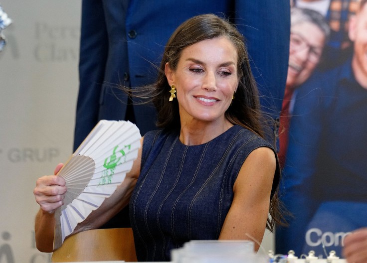 Teksas haljina u koju ćete se zaljubiti: Vrlo praktičan model, sakriva svaki višak, a za paklene vrućine je pun pogodak