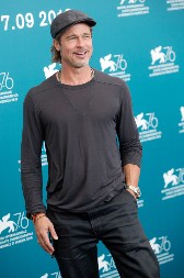 Ceo stadion gledao u Breda Pita: Svi pogledi bili uprti u njega zbog novog imidža koji mu stoji kao saliven