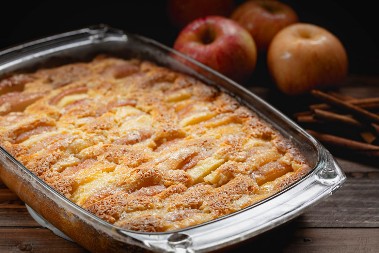 Domaća pita od jabuka bolja od svake pekarske: Recept s puterastim testom i savršenim filom