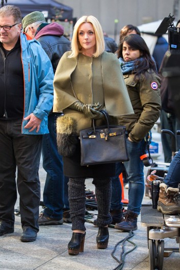 Sve žene u Srbiji žele jazavičar torbu: Liste čekanja se već prave, a braon je najtraženija!