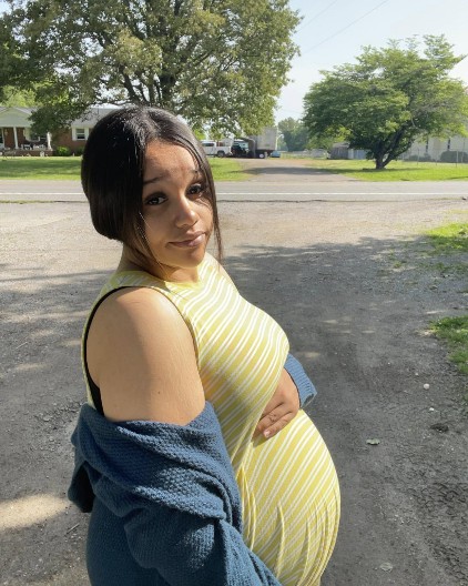 Ima 27 godina, devetoro dece i iza sebe 4 braka: "Kad me pitaju kad ću prestati da rađam - moj odgovor ih odmah saseče!"