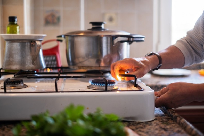 Od lakšeg kuvanja do manjih računa za plin: Kesica kvasca učiniće vaše ringle blistavo čistim