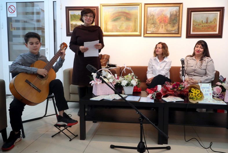 Iz srca i iskustva: Mirjana Sadiku i Aleksandra Srećo predstavile svoj priručnik za roditelje "Vrtić i ja"