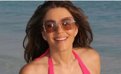 Ima 59 godina, a izgleda kao da ima 25: Oličenje je muških snova, a sada je svima demonstrirala i zašto