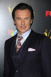 U seriji voleo Fibi, a u stvarnom životu nju: Evo koja glumica iz serije "Čari" je bila Kolova velika ljubav, doživeli istu sudbinu