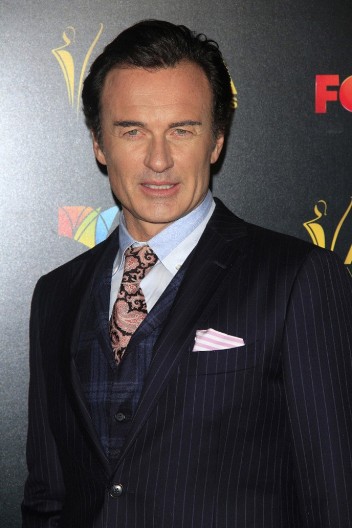 U seriji voleo Fibi, a u stvarnom životu nju: Evo koja glumica iz serije "Čari" je bila Kolova velika ljubav, doživeli istu sudbinu