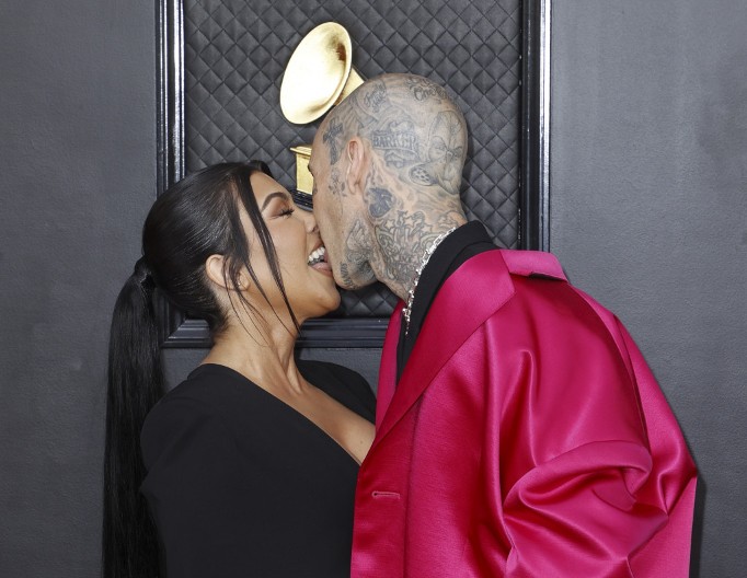 Na pola puta do 100-ke: Muž Kortni Kardašijan proslavio 50. rođendan, sve je bilo na mestu osim torte