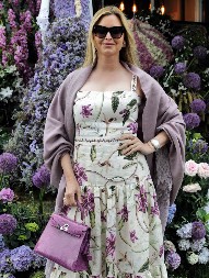 Pre njega bila je bez dinara: Srpkinja se udala za britanskog milionera, kupa se u parama, život joj je bukvalno bajka