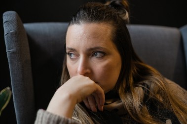 Psiholog brutalno iskren: Nije neuspeh biti bez muža i dece sa 40 godina, život vam se raspada jer živite ovako!