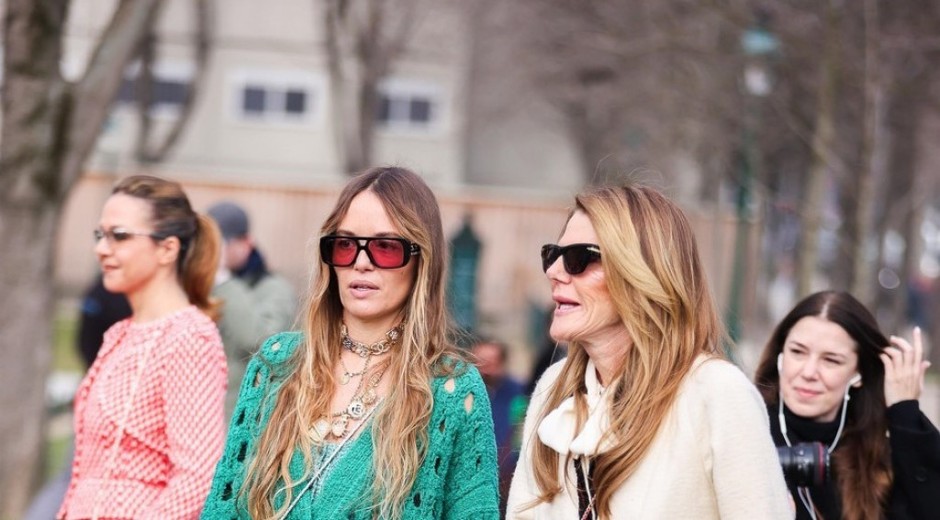 Naše bake su ga obožavale: Starinski detalj je ponovo u modi, obična sitnica, a čini da odeća momentalno zablista